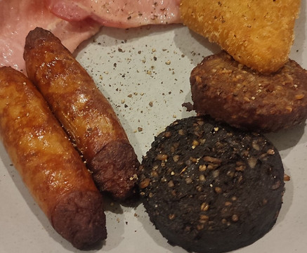 丁格尔贝纳尔斯酒店主图