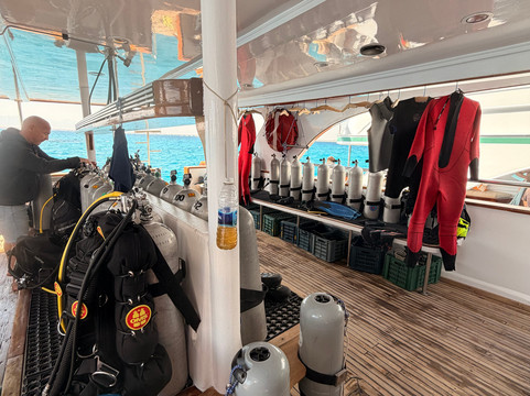 蓝色天堂潜水中心-赫尔格达必去景点