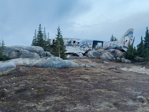 Miss Piggy Plane Wreck-丘吉尔必去景点