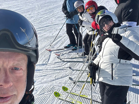 Hunters Ski School-波罗维兹必去景点