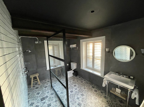 琳德利庄园之家主图