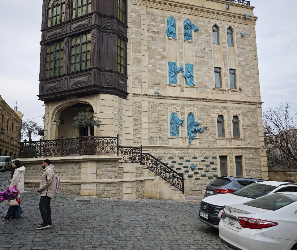 Azerbaijan Travel International-巴库必去景点