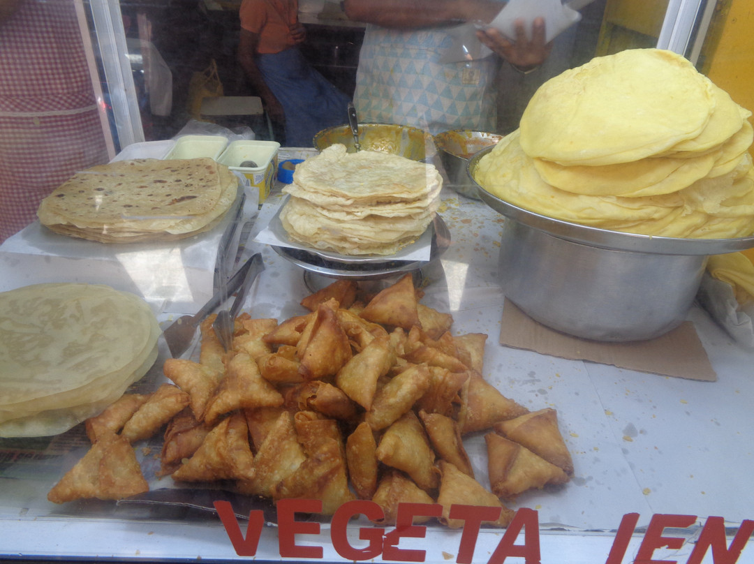 Central Market-路易士港必去景点