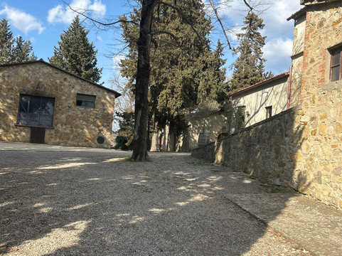 Casa Sola Chianti Winery-巴尔贝里诺瓦尔德尔萨必去景点