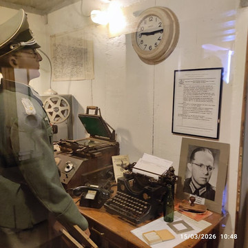 Musee du 5 juin 1944 message Verlaine-图尔宽必去景点