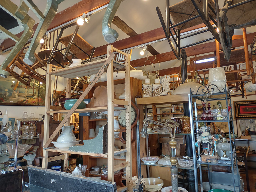 The Blue House: Nice Old Things and The Junk Shop-Canton必去景点