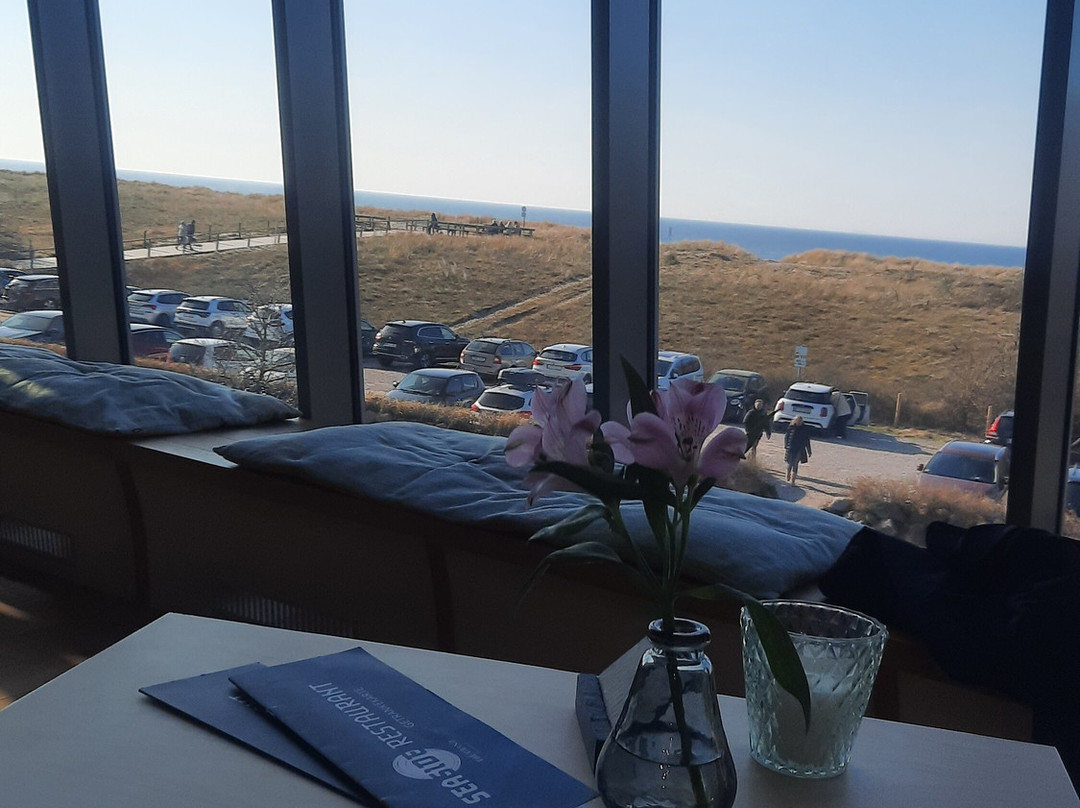 大兰舒普酒店主图