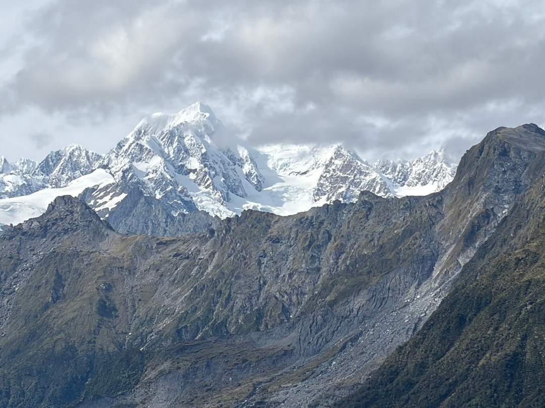Mount Fox Route-福克斯冰川必去景点
