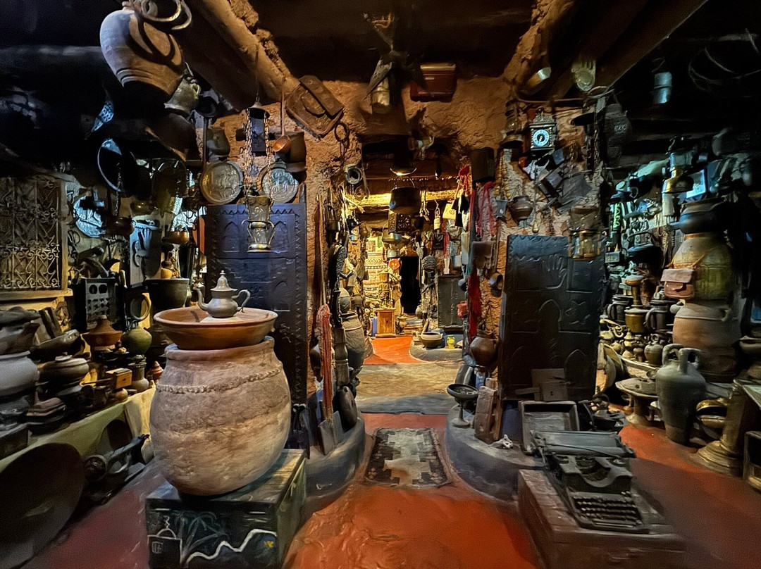 The Old Synagogue-瓦尔扎扎特必去景点