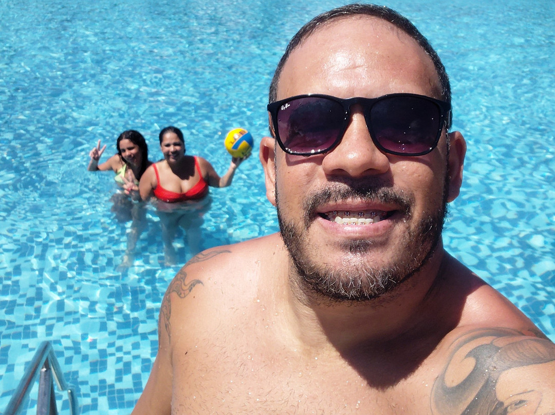 公牛盖勒别墅度假村 - 全包式主图