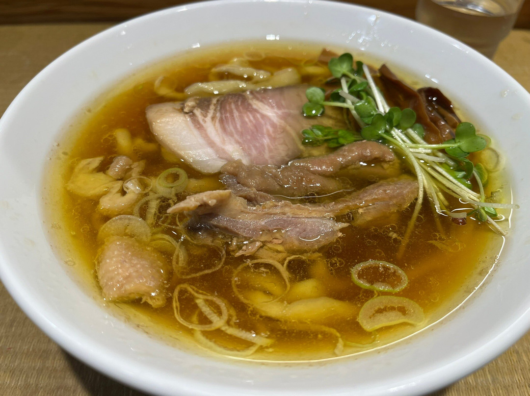 手打 親鶏中華そば 綾川
