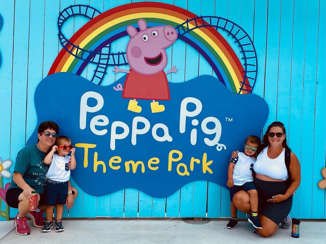 Peppa Pig Theme Park