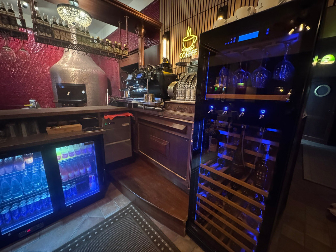 Cosa Nostra Trattoria