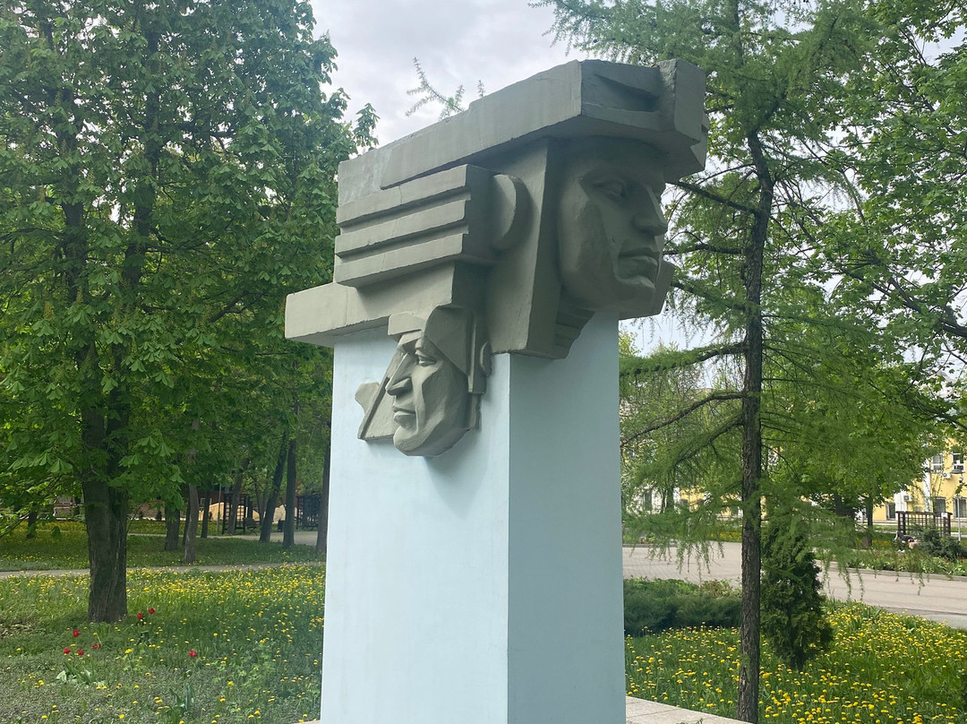 Monument to the Barashev Crew Hero of the Soviet Union-Lipetsk必去景点