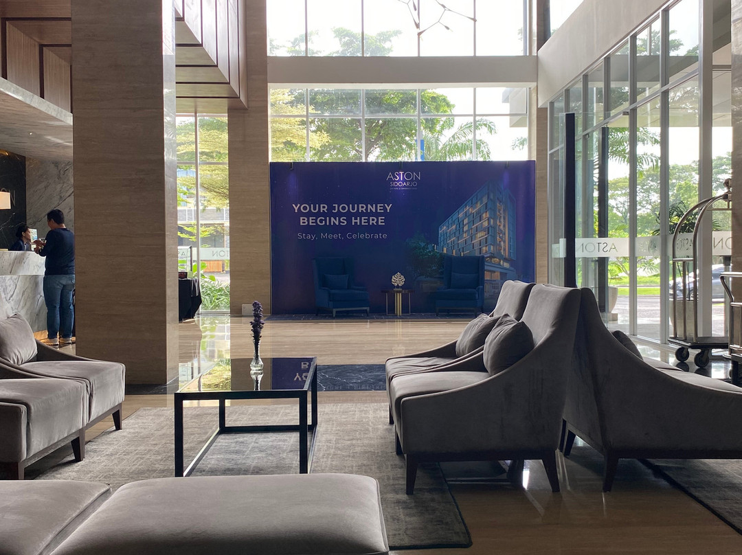 阿斯顿西多阿霍城市酒店及会议中心主图