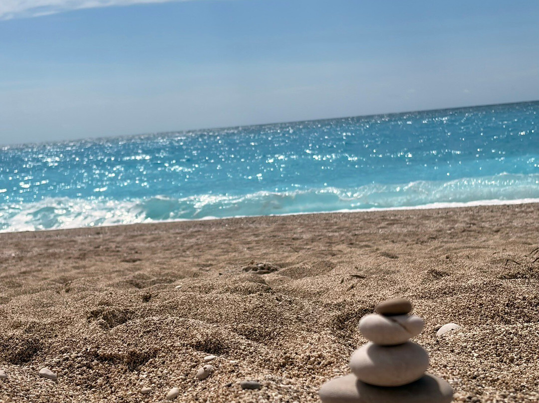 Kathisma Beach-Agios Nikitas必去景点