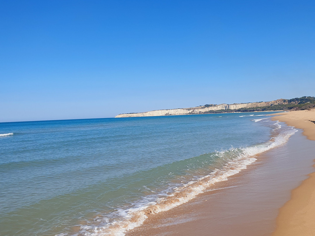 Spiaggia di Bovo Marina-Montallegro必去景点