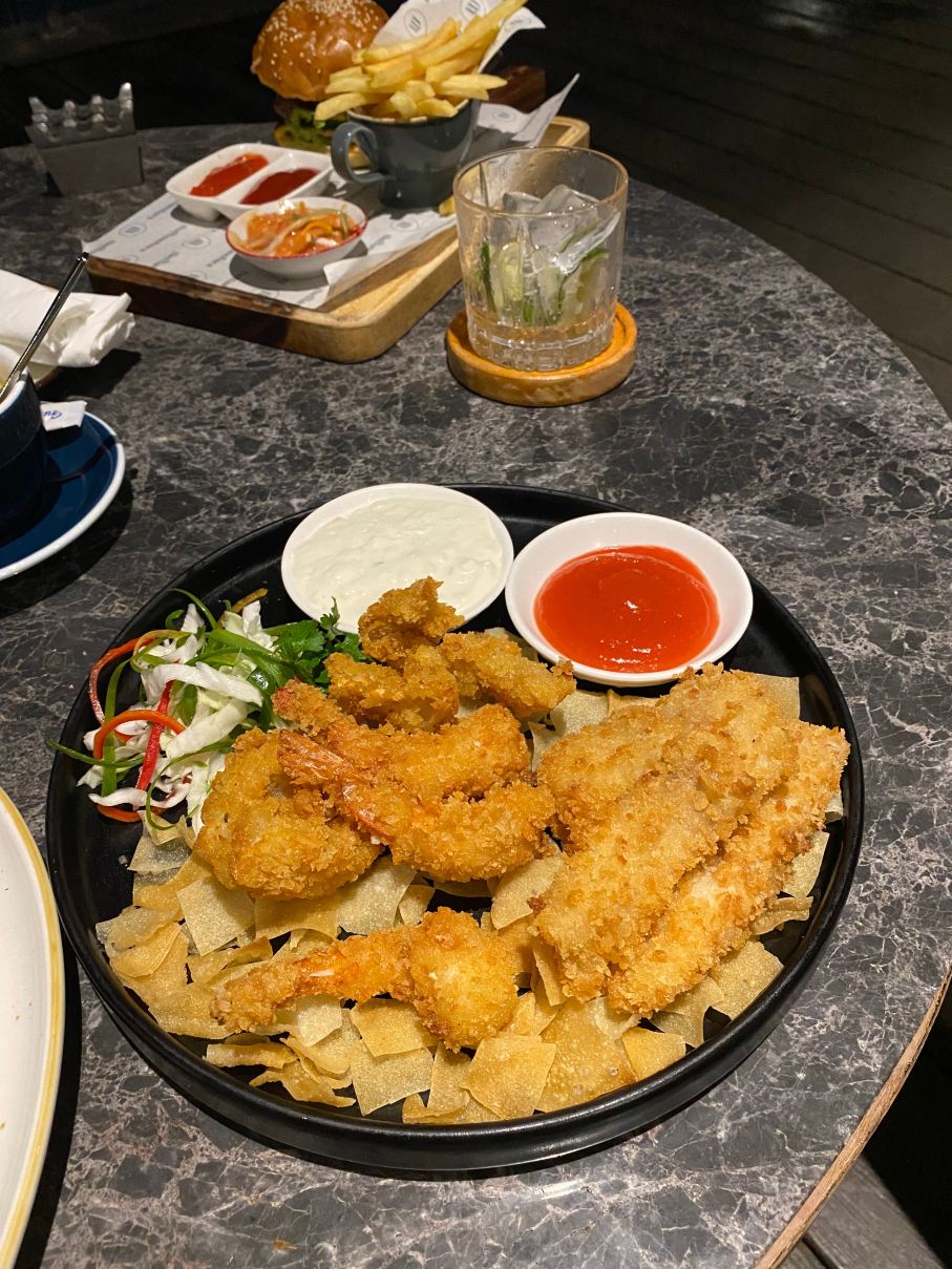 日惹马诺哈拉酒店-旅行者