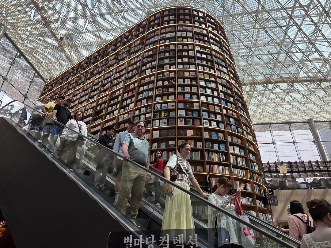 Starfield Library-首尔必去景点