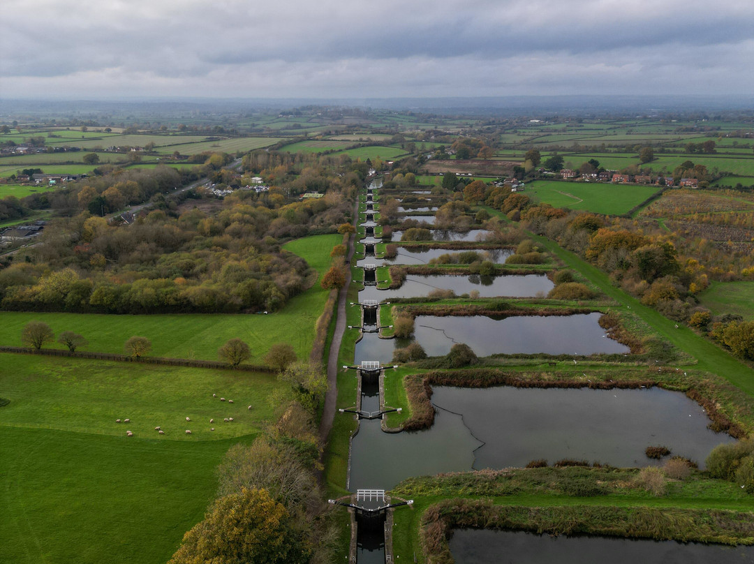 Caen Hill Locks-迪韦齐斯必去景点