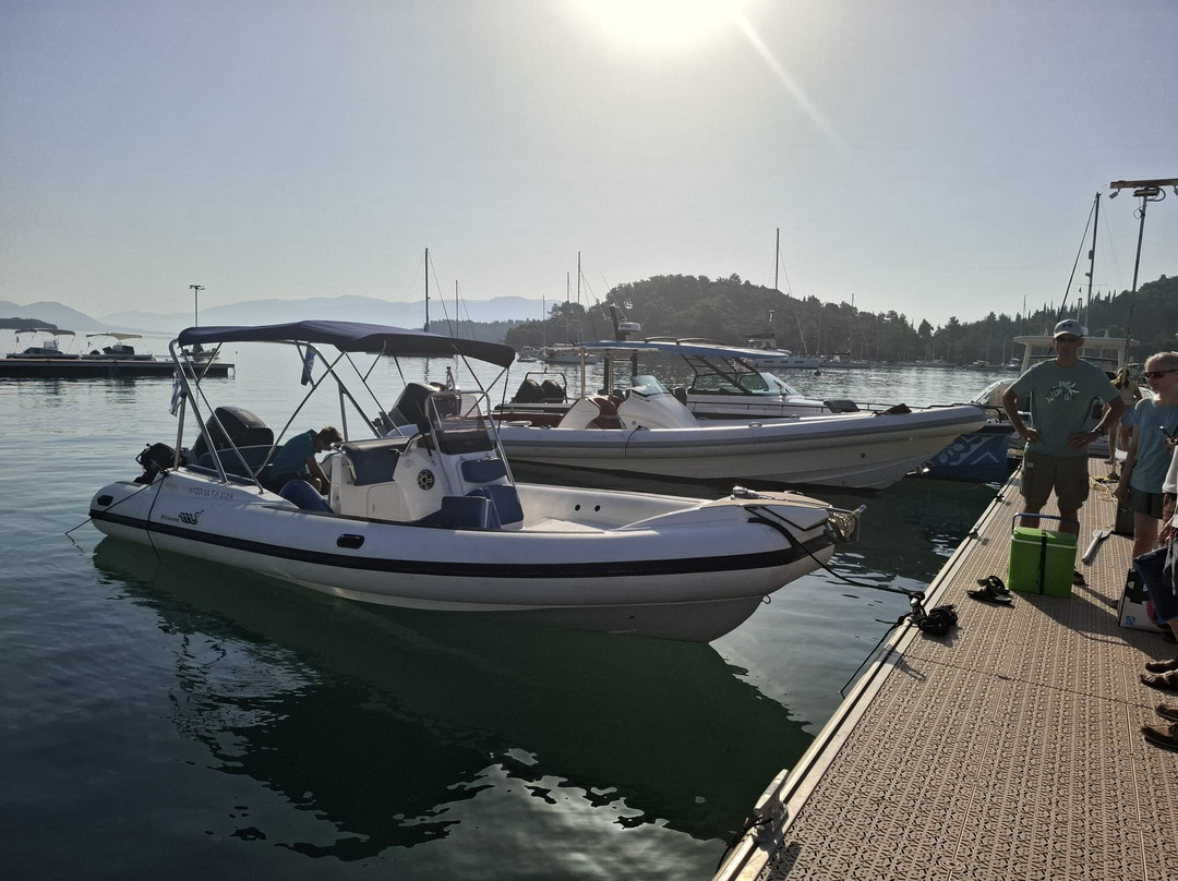 Trident Boats-Nidri必去景点
