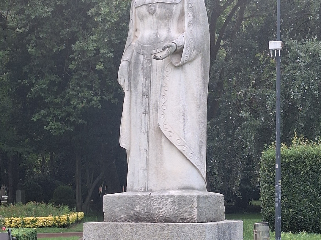 Parque Isabel La Católica-希洪必去景点