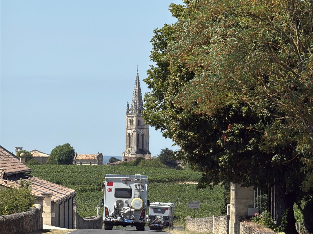 Chateau Haut Sarpe-Saint-Christophe-Des-Bardes必去景点