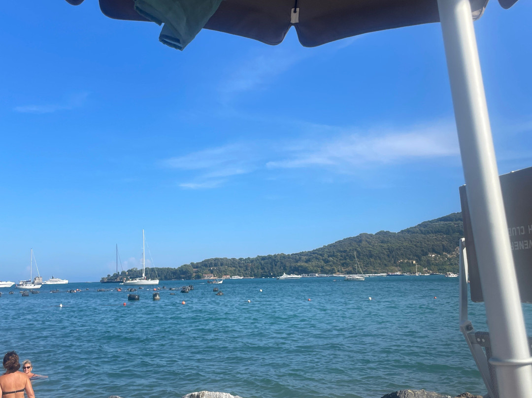 Sporting Beach-韦内雷港必去景点