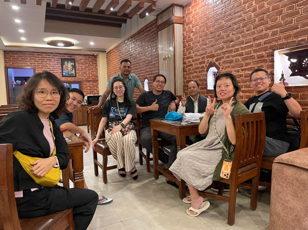 马胡班酒店主图