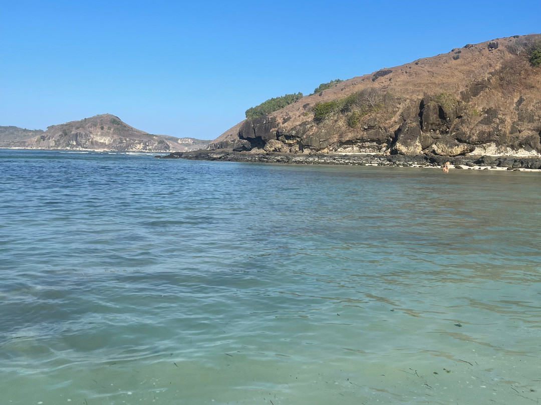 Tanjung Aan Beach-龙目岛必去景点