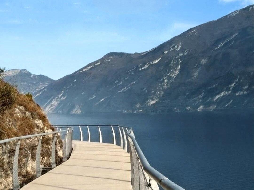 Ciclopista del Garda-利莫内必去景点
