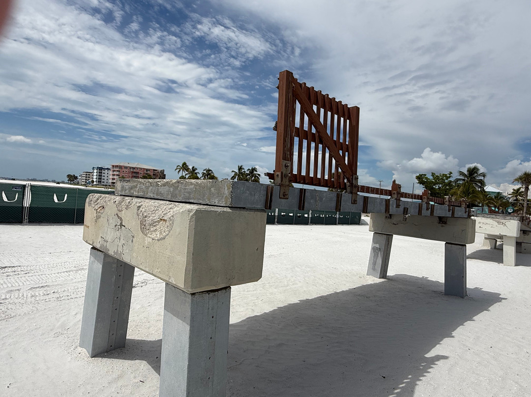 Lynn Hall Memorial Park-迈尔斯堡海滩必去景点