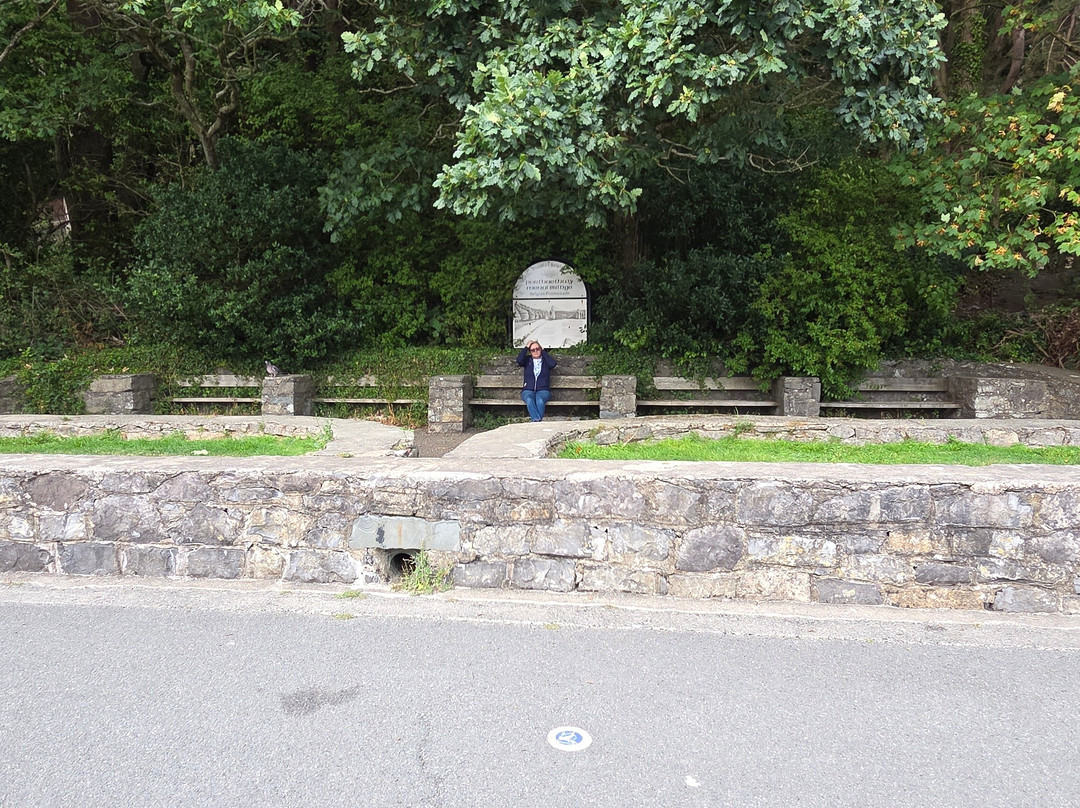 St Tysilio's Church-Menai Bridge必去景点