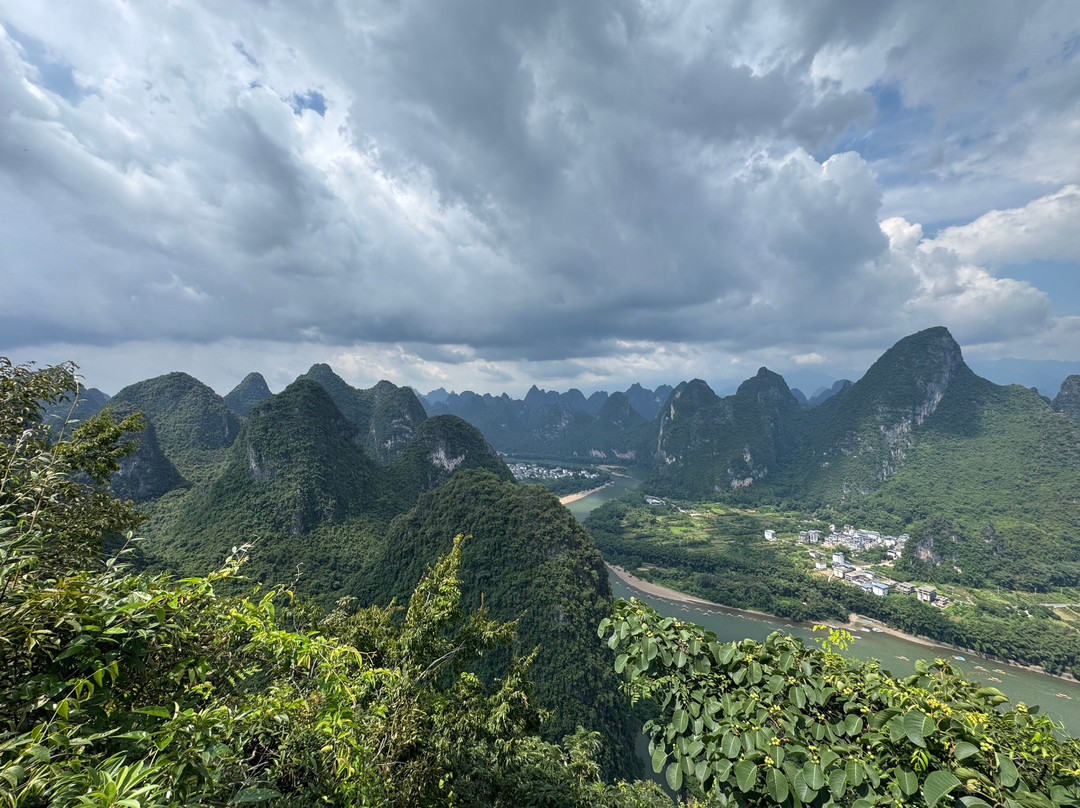 Xianggong Mountain-阳朔县必去景点