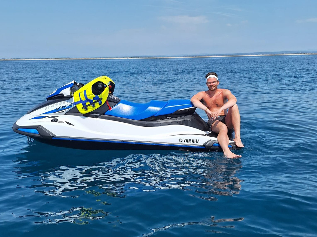 Playa Watersports-Vias必去景点