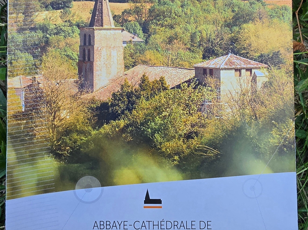 Abbaye-Cathédrale de Saint-Papoul-Saint-Papoul必去景点