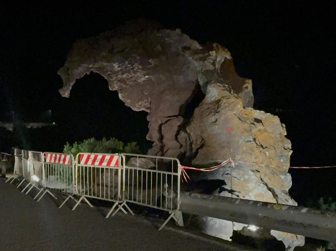 Roccia dell'Elefante-Castelsardo必去景点