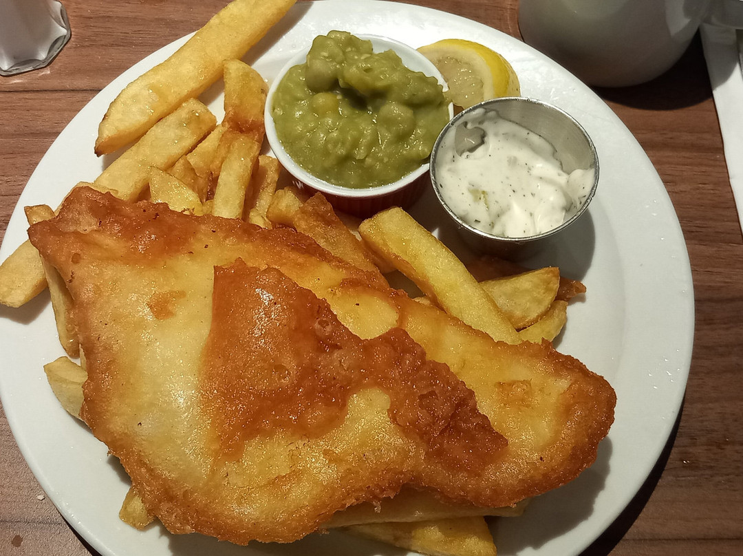 Nik's Signature Fish & Chips