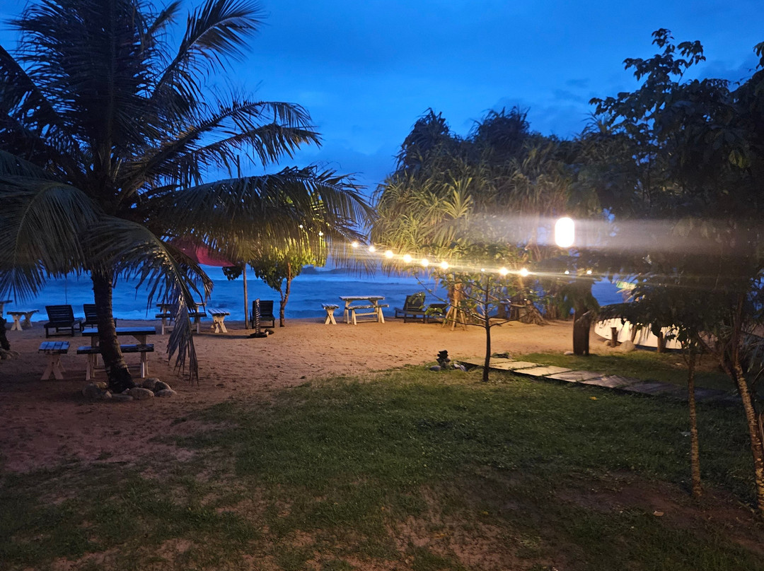 Charrisa Beach Club