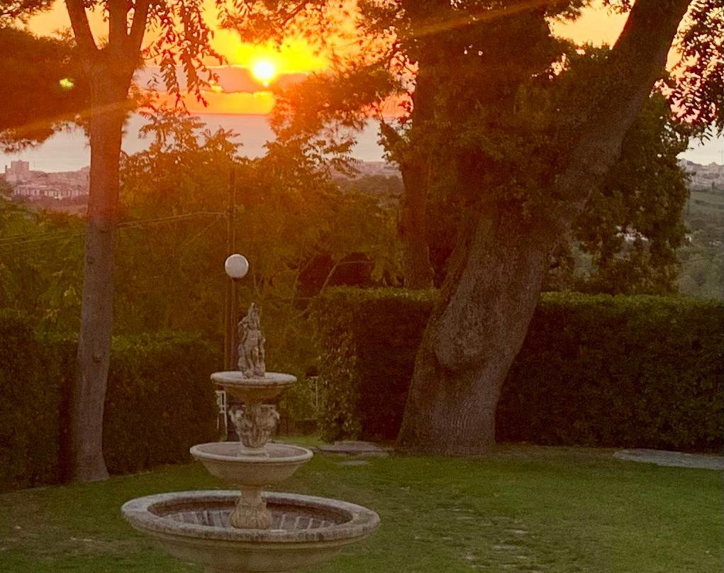 La Nuova Mandragora E Hotel Bel Sit
