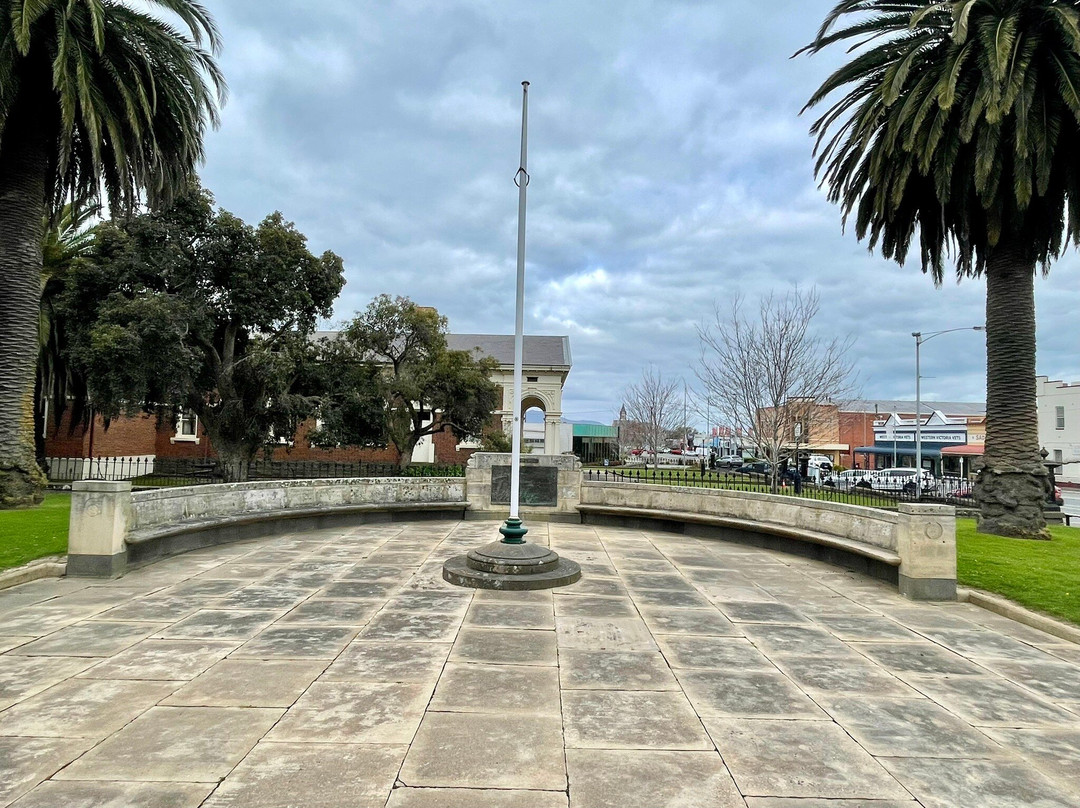 Soldiers Memorial Park-亚拉拉特山必去景点