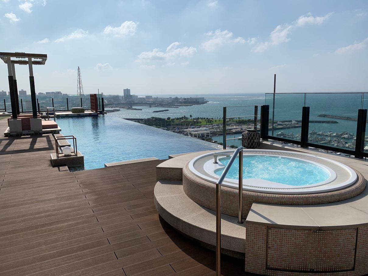 冲绳王子宜野湾海景大酒店-旅行者