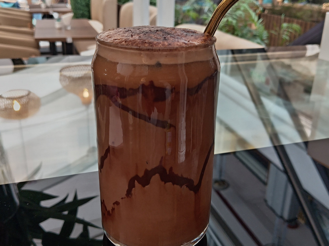 Hola Cafe
