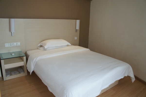 城市便捷酒店(北海北部湾广场店)-客卧