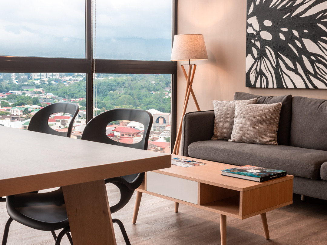 The Train Suites Curridabat