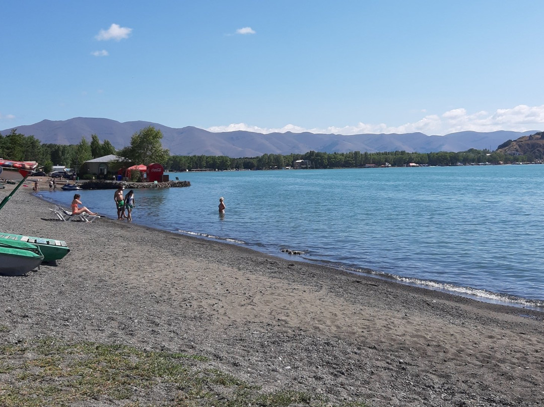 Jrahars Resort