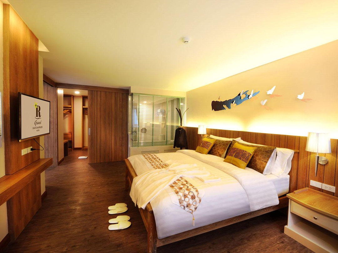 Bang Khu Wat酒店住宿-Grand Ratchapruek Hotel