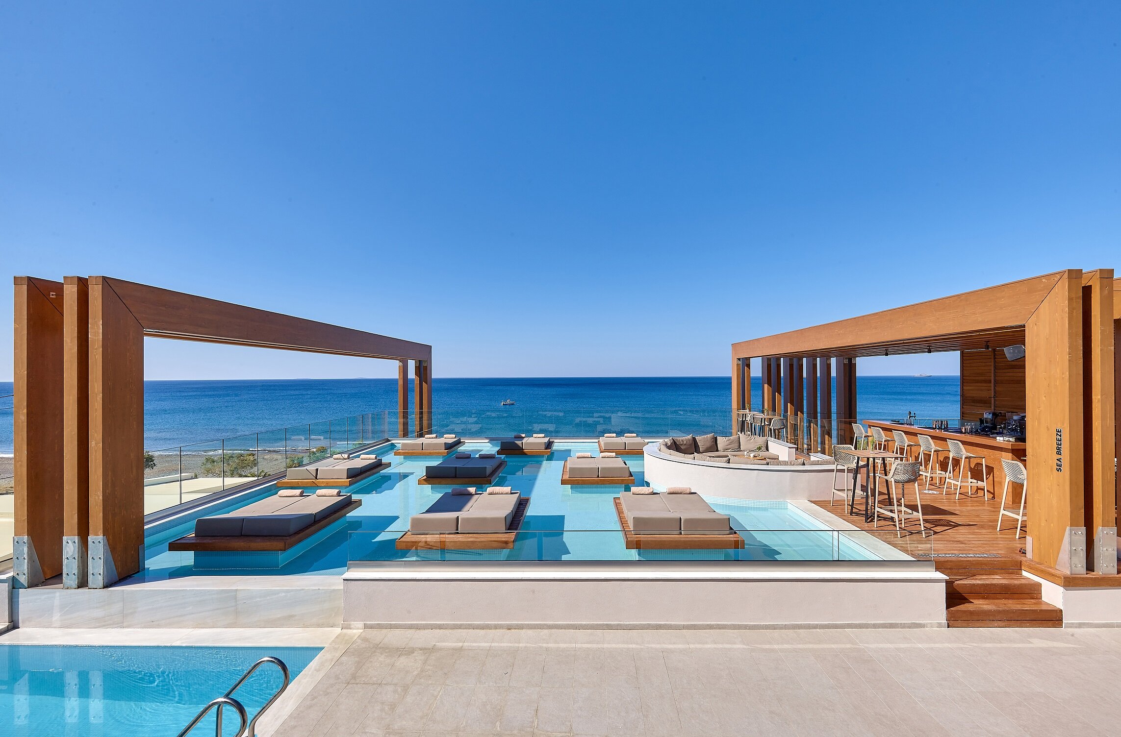Enorme Santanna Beach-官方