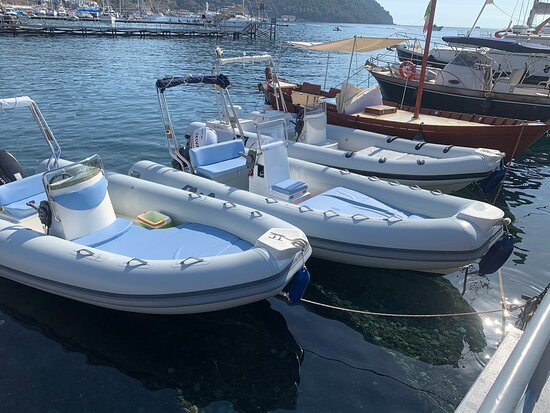 Lipari Boat Experience景点图片