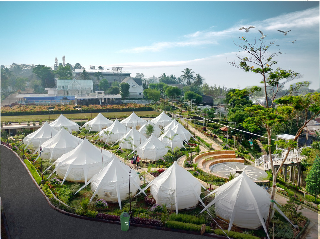 Chevilly Resort & Camp